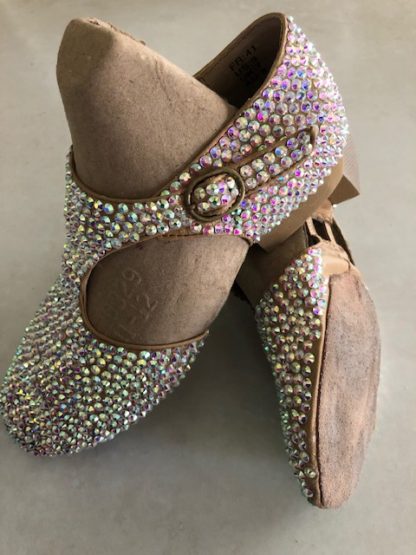 A670 - T-Bar Dance Shoes AU8